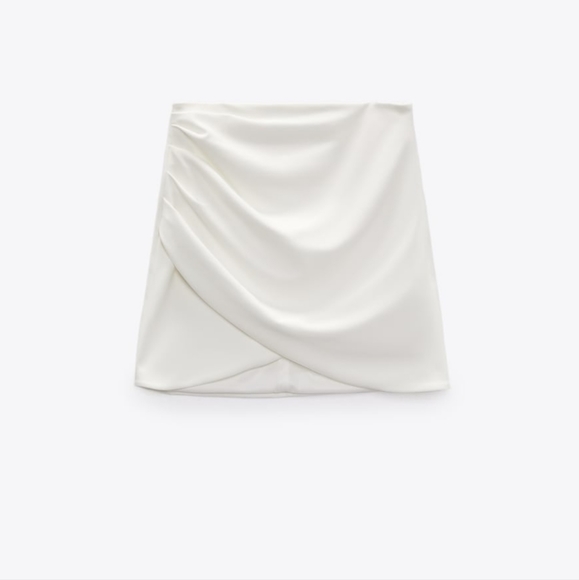 Zara ruched short skirt - Picture 1 of 6